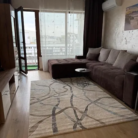 Diamond - Next To Grand Mall Lejlighed Varna