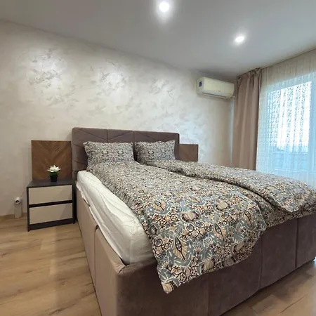 Diamond - Next To Grand Mall Varna