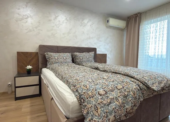 Diamond - Next To Grand Mall Varna