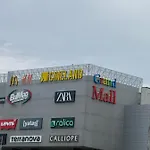 Diamond - Next To Grand Mall