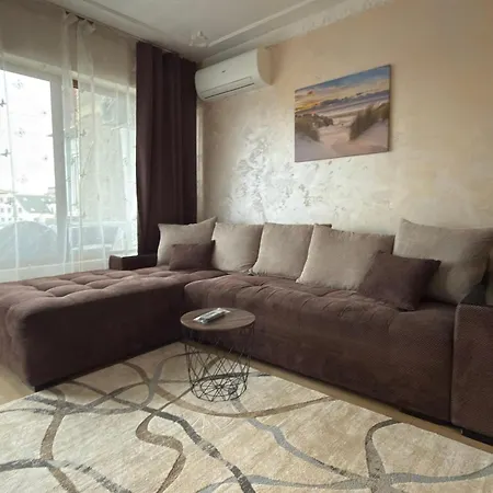 Diamond - Next To Grand Mall Daire